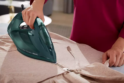 PHILIPS 7000  sērijas Tvaika gludeklis, dziļa, opāla zaļa DST7050/70
