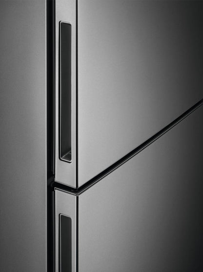 Electrolux ledusskapis ar saldētavu apakšā, 186 cm, sudraba LNC7ME32X3