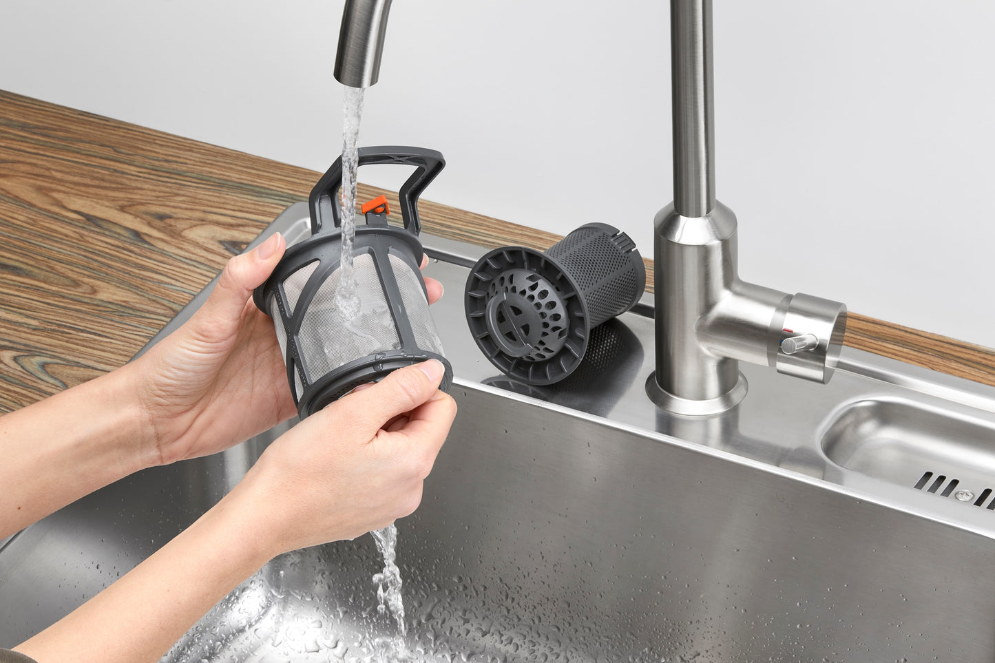 Electrolux trauku mazgājamā mašīna (iebūv.), balta, 45 cm EEG63400L