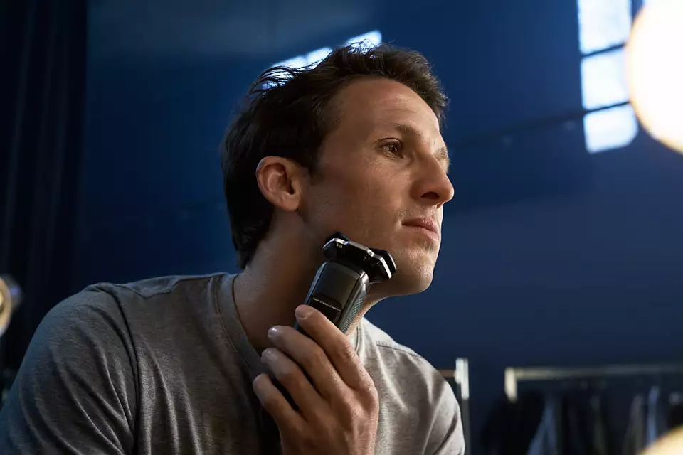 PHILIPS Shaver series 7000, Wet&amp; Dry skuveklis (lādējams), zils S7882/55