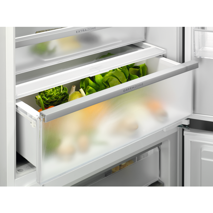 Electrolux ledusskapis (sald.apakšā) 188.4cm ENP7TD75S