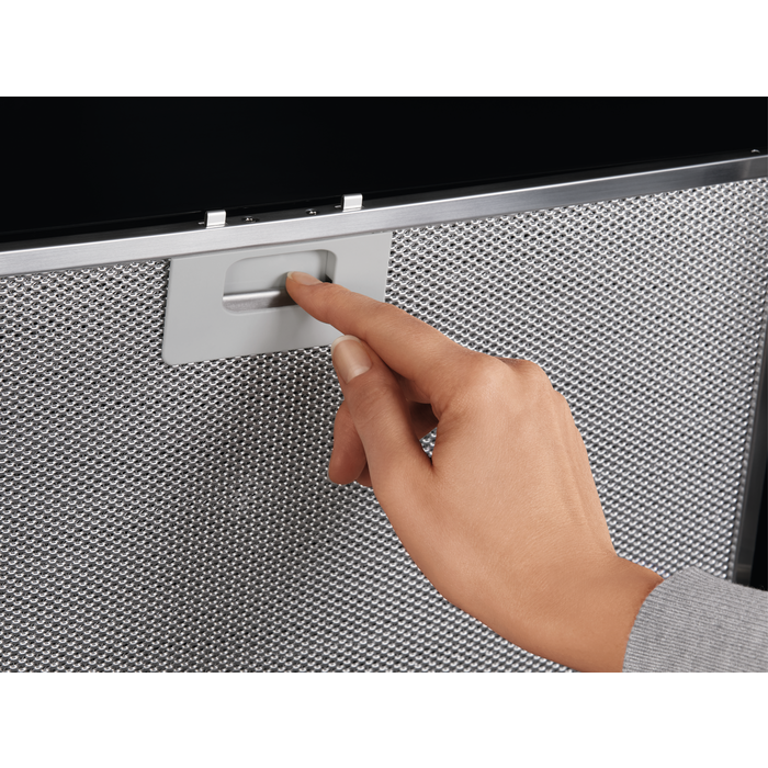 Electrolux skursteņa tipa nosūcējs, 90 cm, melns LFV419K