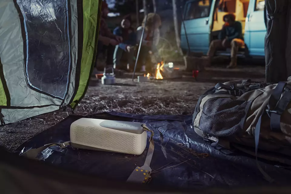 PHILIPS Bluetooth skaļrunis ar iebūvētu  mikrofonu, D71mm,  balts TAS7807W/00