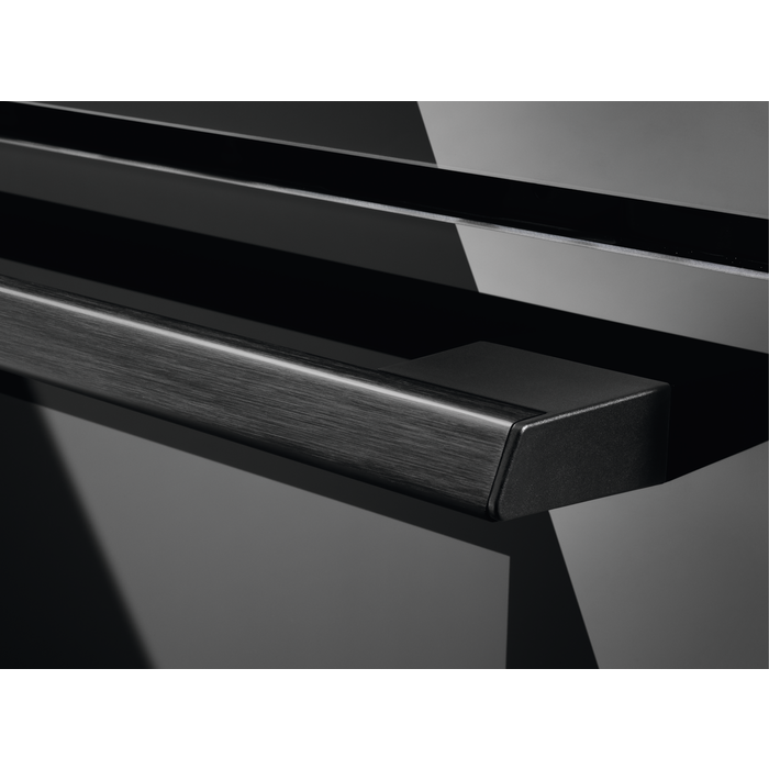 Electrolux cepeškrāsns, iebūv., 72 l, melna EOE5C71Z