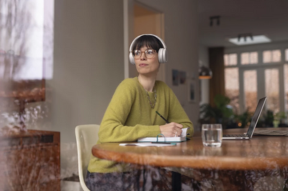 PHILIPS austiņas On-Ear ar Bluetooth, baltas TAH5209WT/00