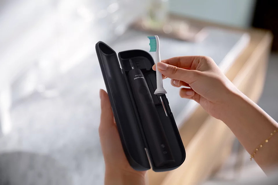 PHILIPS 3100 Sonic elektriskā zobu birste 2 gab, rozā + melna HX3675/15