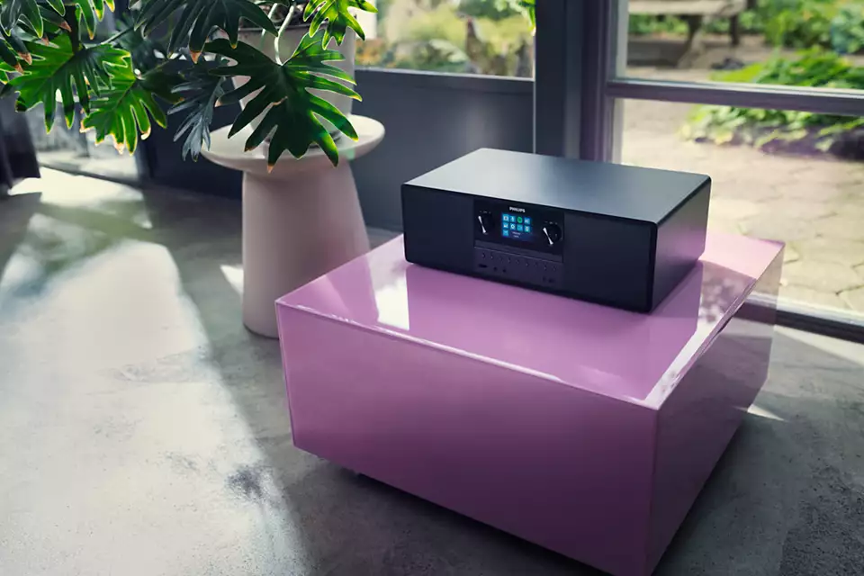 PHILIPS Mikro mūzikas sistēma ar Bluetooth, Interneta radio, DAB+, melna TAM6805/10