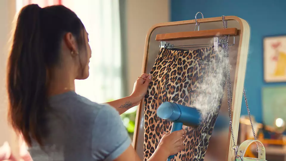 PHILIPS rokas tvaika gludināšanas ierīce, 1000W, zila STH3000/20