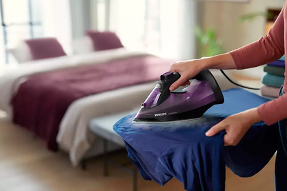 PHILIPS 5000 sērijas Tvaika gludeklis, 2400W (violets) DST5030/80