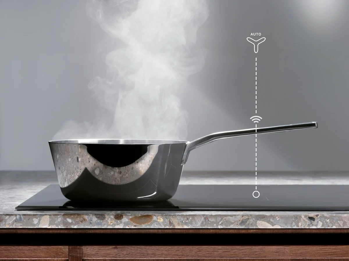 Electrolux iebūvējams tvaika nosūcējs, 80 cm, balts LFG719W