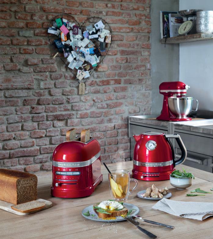 Tējkanna KITCHENAID 5KEK1522ECA CANDY APPLE 1.5L - DomoTehnika
