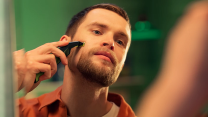 PHILIPS OneBlade Pro skuveklis, melns QP6506/15