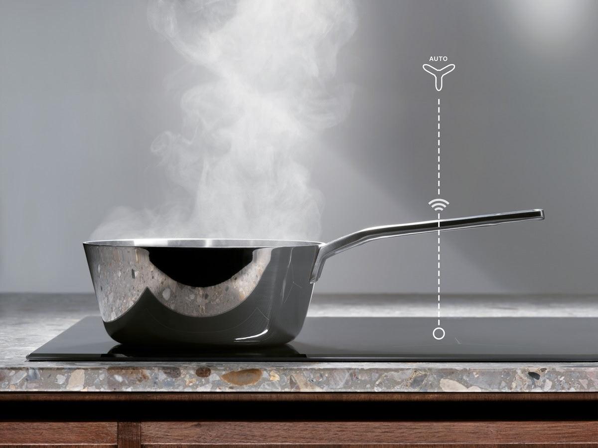 Iebūvējamais tvaiku nosūcējs ELECTROLUX LFG716X - DomoTehnika