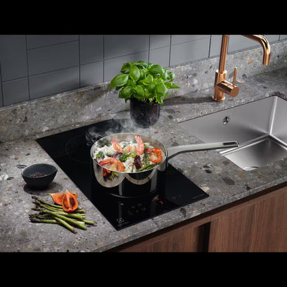 Electrolux indukcijas plīts virsma LIT30231C