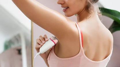 PHILIPS Satinelle Essentia Kompaktais epilators ar  vadu BRE235/00