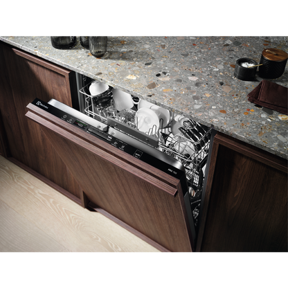 Iebūvējamā  trauku mazgājamā mašīna ELECTROLUX EES47320L