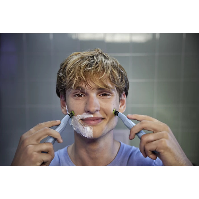PHILIPS OneBlade 1st Shave skuveklis sejai, zils QP1324/20