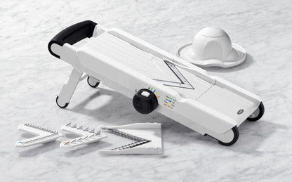 Dārzeņu smalcinātājs OXO V-Blade Mandoline - DomoTehnika