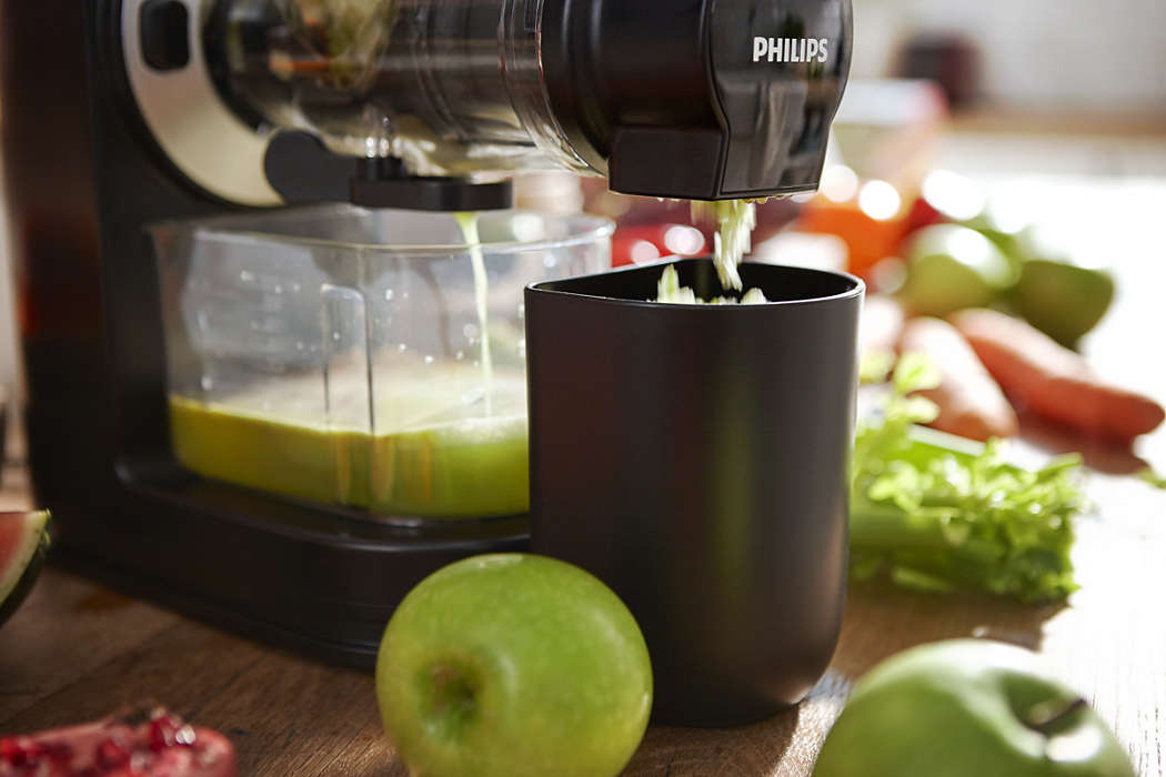 PHILIPS Viva Collection Sulu spiede 150W, 1l (zemo apgriezienu) melns HR1889/70