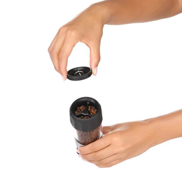 Garšvielu dzirnaviņas OXO Accent Mess-Free Pepper Grinder - DomoTehnika