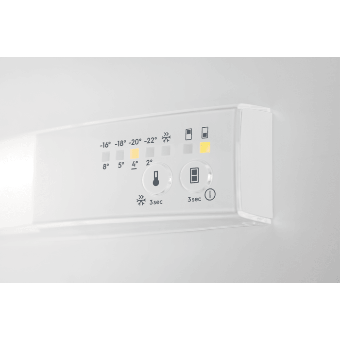 Iebūvējamais ledusskapis AEG SCB618F6TS - DomoTehnika